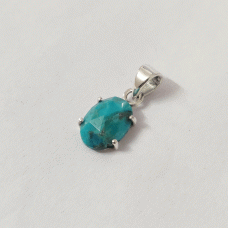 Turquoise Oval Silver Prong Pendant